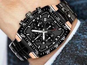 Купить WWOOR New Chronograph Mens Watches Luxury Sports Military Quartz Wrist Watch Black Stainless Steel Waterproof Clock Reloj Hombre цена вас порадует